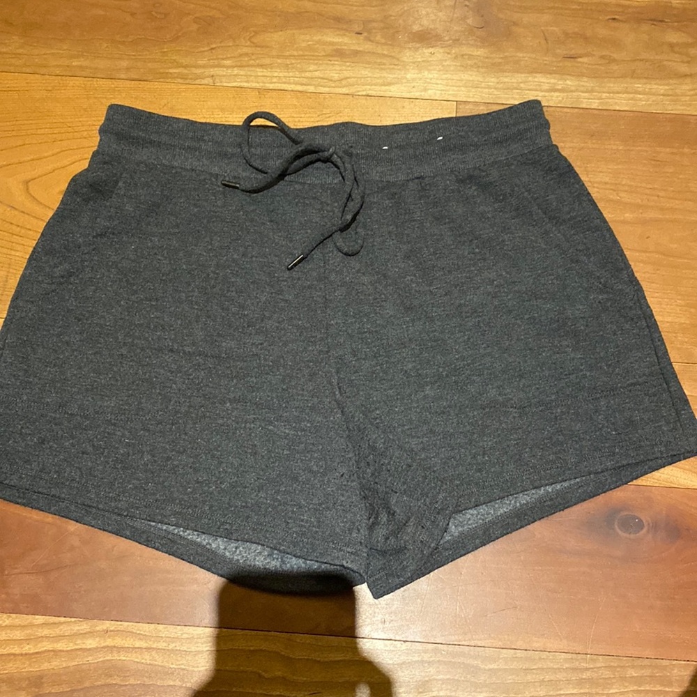 Grey shorts